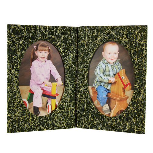 BA241 Pinflair Oval Photo Frame