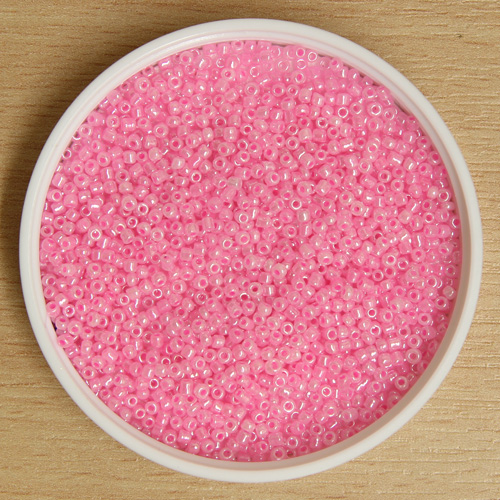 Tiny Glass Bead Pink